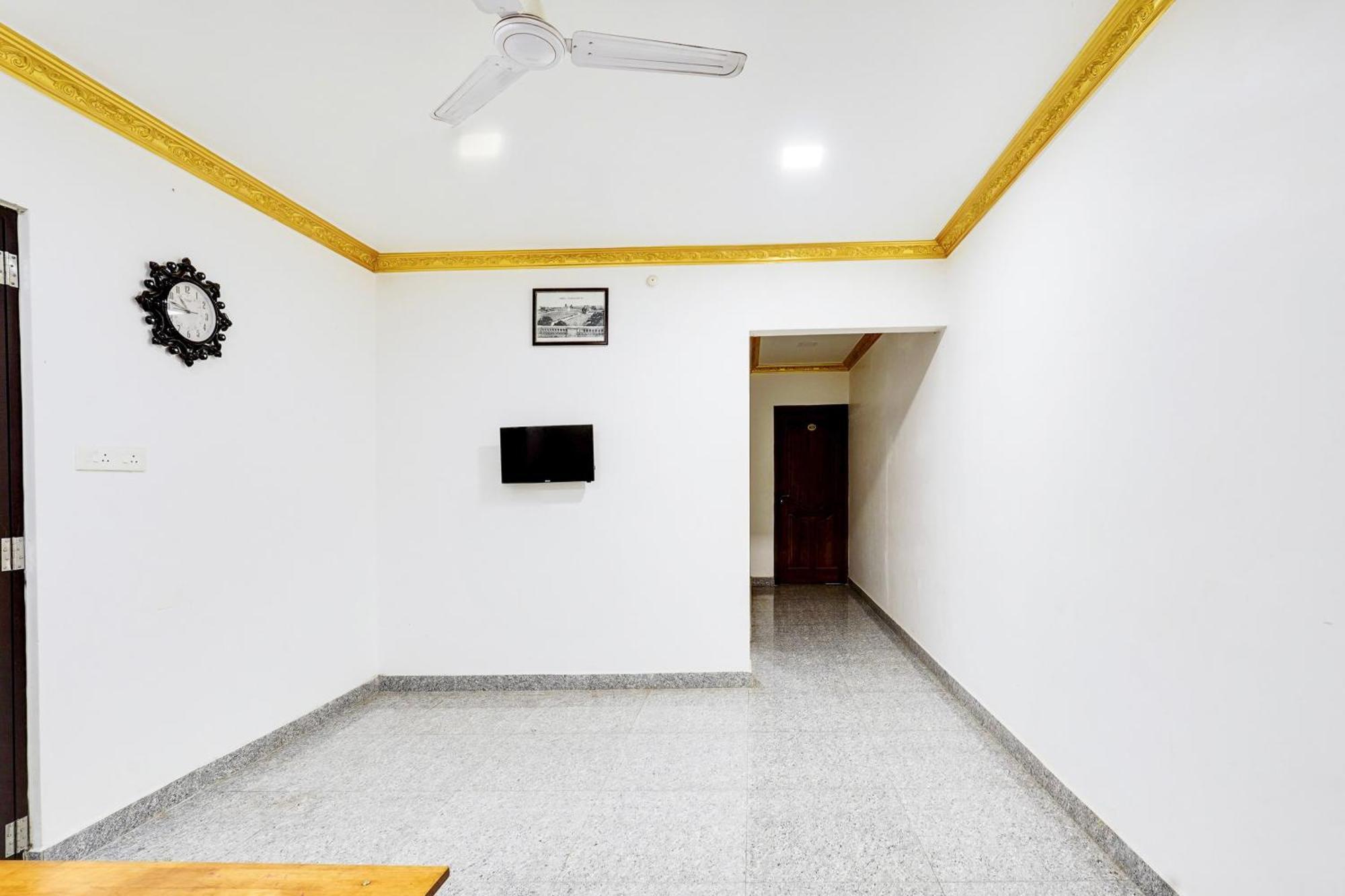 Super Hotel O White Town Formerly Seascape Residency Puducherry Buitenkant foto