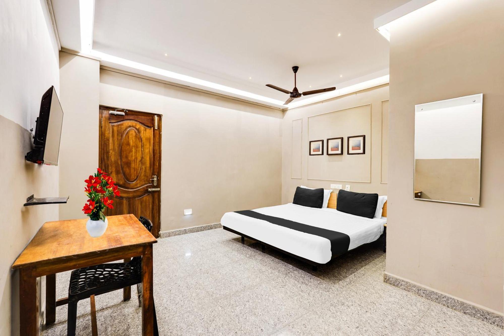 Super Hotel O White Town Formerly Seascape Residency Puducherry Buitenkant foto